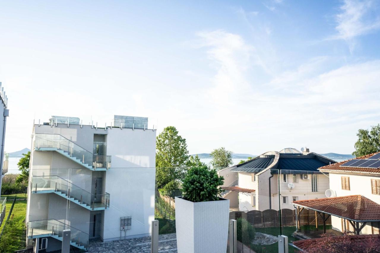Izi Apartman Fonyód Exterior foto